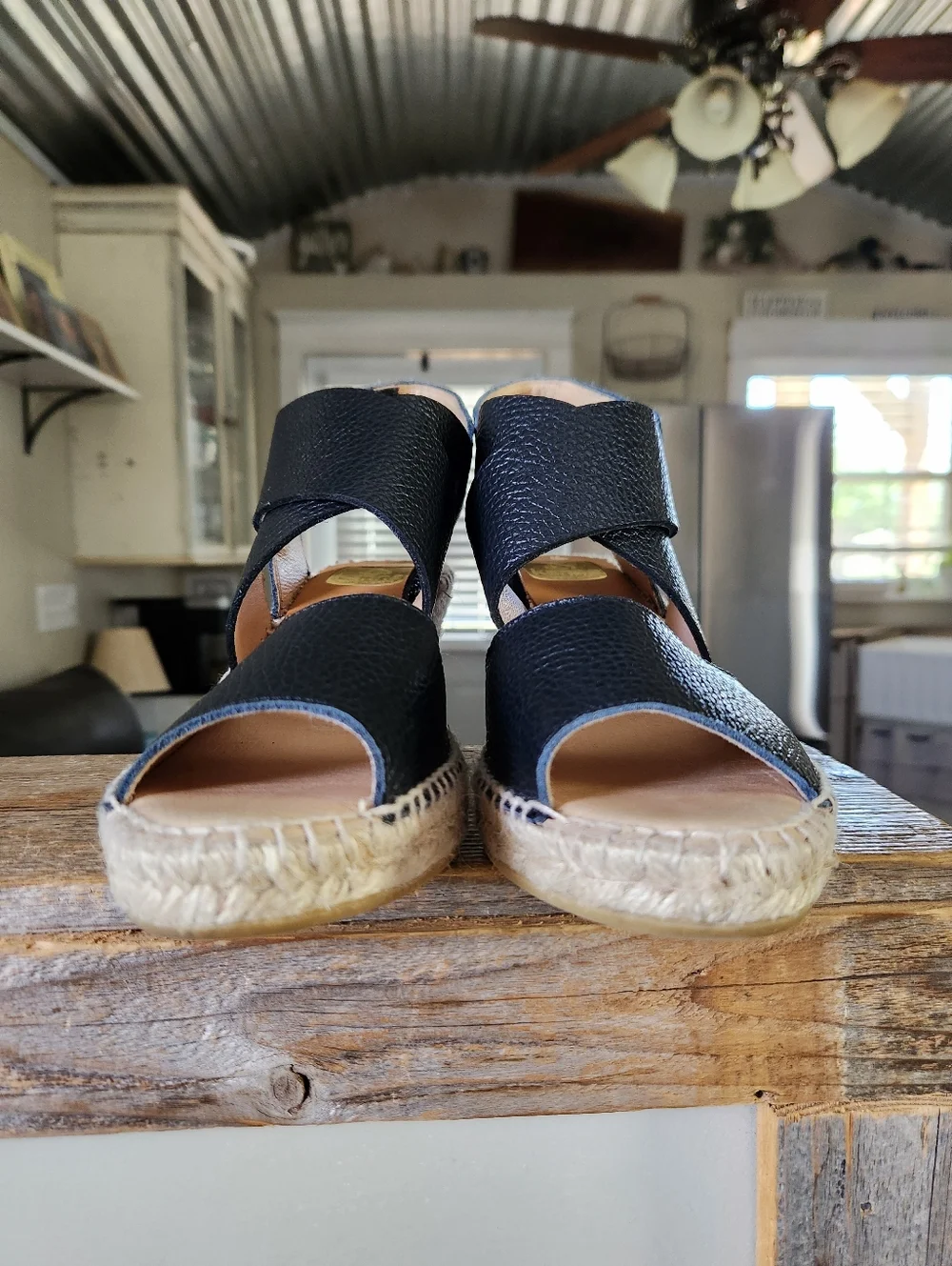 Kanna Leather Espadrille Wedges Size 8